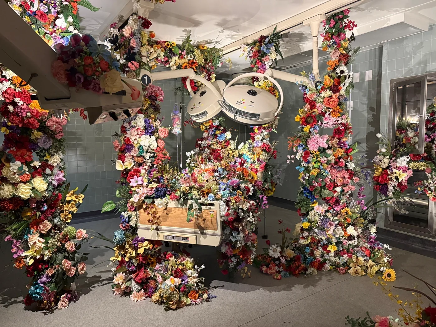 Seventy artists, eighty rooms, one vacant hospital